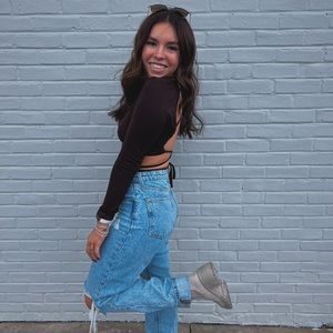 Meet your Posher, Mia